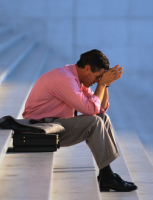 ������؋��̔Y�݁F�V�{�s�ō������E�C�Ӑ����E���Ȕj�Y�E�l�Đ�������